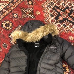 COPY - Medium knee length marmot down coat with detachable hood